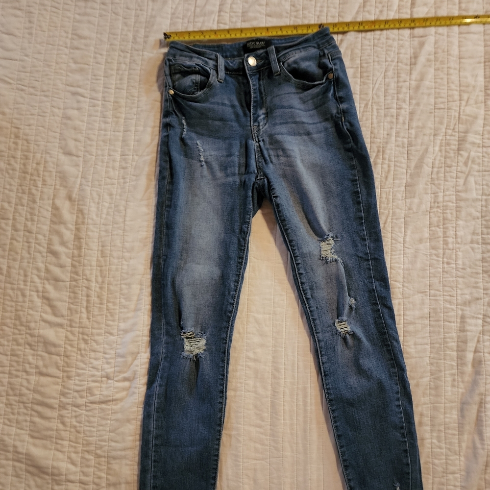 Judy Blue jeans sz 3 / 26 Stretch Skinny Distressed